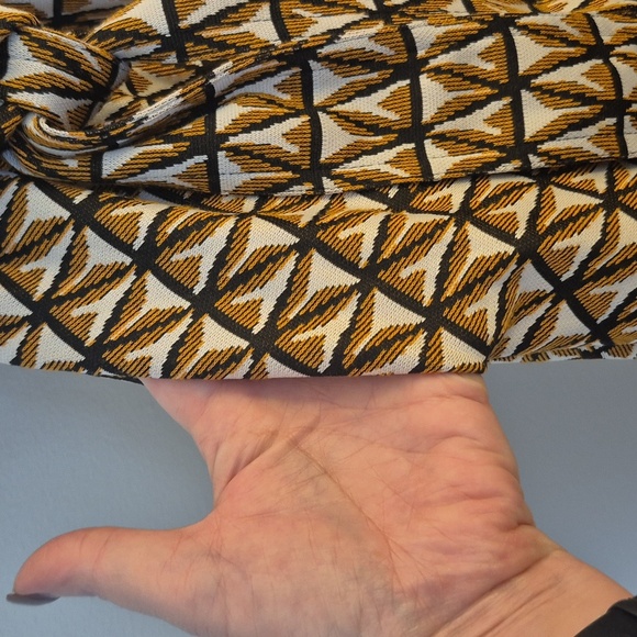 NWT Anthropologie Hutch Amina Geometic Pattern Black Gold Sleeveless Lined - Picture 7 of 10